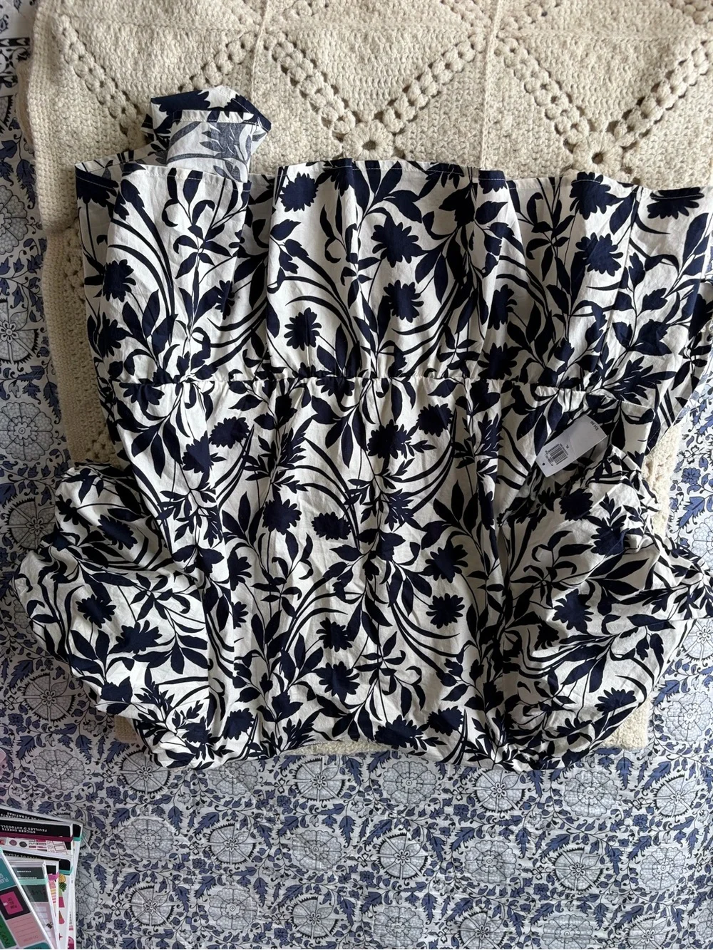 NWT Old Navy Women's Navy Floral Tie-Waist wrap Blouse XL capsule classic
